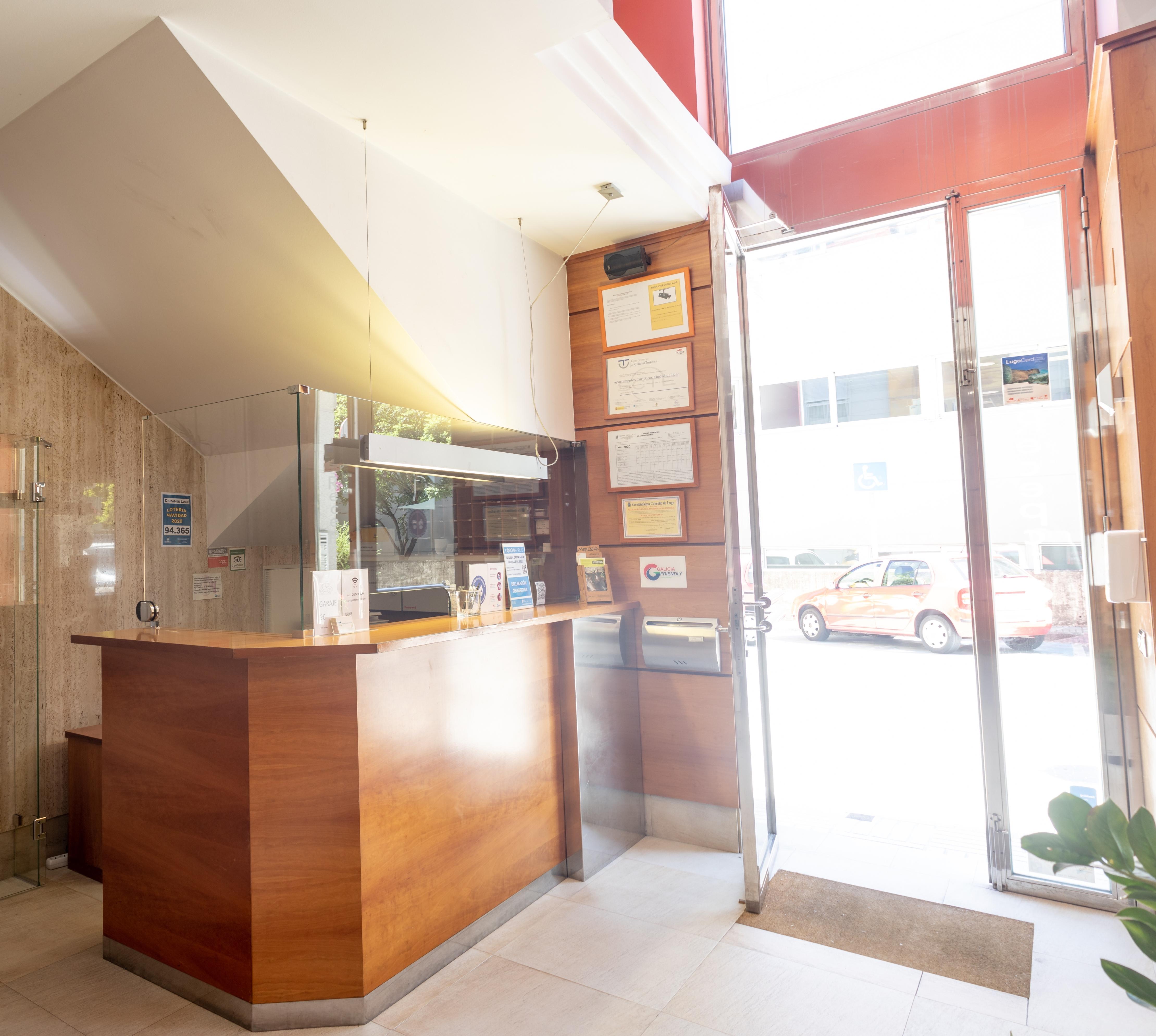 Hotel Apartamentos Ciudad De Lugo Dış mekan fotoğraf