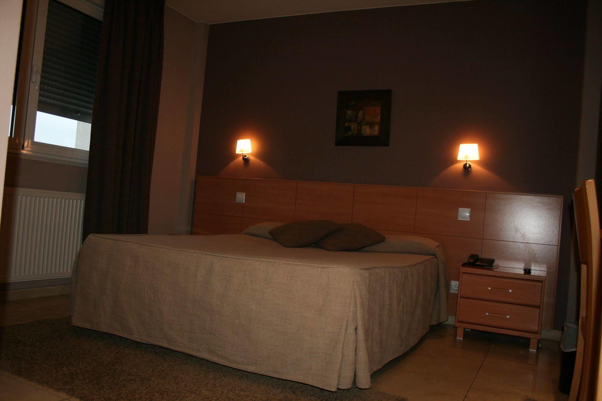 Hotel Apartamentos Ciudad De Lugo Dış mekan fotoğraf